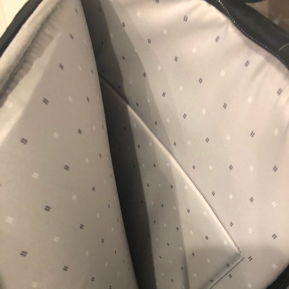 Lululemon cruiser backpack - Picture 7 of 13